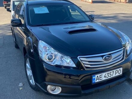 Чорний Субару Легасі, об'ємом двигуна 2 л та пробігом 190 тис. км за 8800 $, фото 1 на Automoto.ua