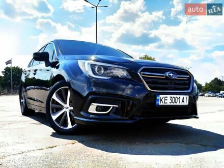 Чорний Субару Легасі, об'ємом двигуна 3.63 л та пробігом 49 тис. км за 18499 $, фото 1 на Automoto.ua