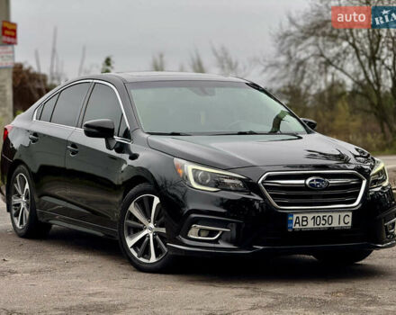 Чорний Субару Легасі, об'ємом двигуна 2.5 л та пробігом 113 тис. км за 15800 $, фото 1 на Automoto.ua