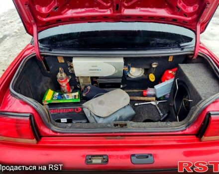 Красный Субару Легаси, объемом двигателя 2 л и пробегом 275 тыс. км за 2350 $, фото 2 на Automoto.ua