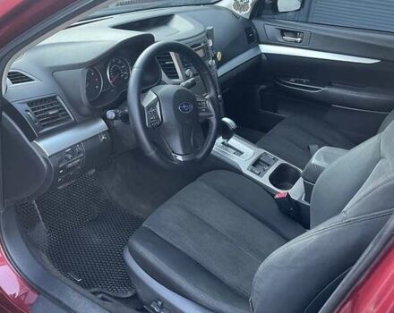 Красный Субару Легаси, объемом двигателя 2.5 л и пробегом 244 тыс. км за 7900 $, фото 5 на Automoto.ua