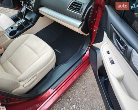 Красный Субару Легаси, объемом двигателя 2.5 л и пробегом 110 тыс. км за 13400 $, фото 7 на Automoto.ua