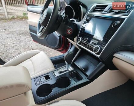 Красный Субару Легаси, объемом двигателя 2.5 л и пробегом 110 тыс. км за 13400 $, фото 9 на Automoto.ua