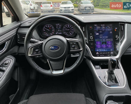 Красный Субару Легаси, объемом двигателя 2.5 л и пробегом 114 тыс. км за 16900 $, фото 9 на Automoto.ua