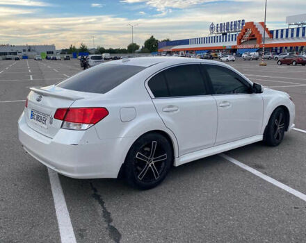 Субару Легаси, объемом двигателя 2.46 л и пробегом 228 тыс. км за 8000 $, фото 5 на Automoto.ua