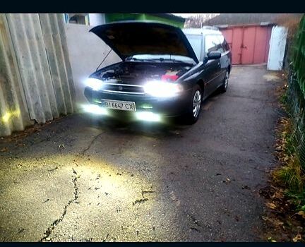 Субару Легаси, объемом двигателя 2 л и пробегом 265 тыс. км за 4300 $, фото 1 на Automoto.ua