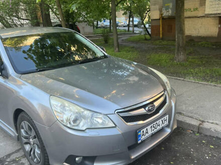 Субару Легасі 2010 у Києві на Automoto.ua Субару Легасі, об'ємом двигуна 1.99 л та пробігом 159 тис. км за 7600 $, фото 1 на Automoto.ua