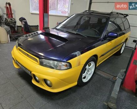 Жовтий Субару Легасі, об'ємом двигуна 2.46 л та пробігом 137 тис. км за 3300 $, фото 1 на Automoto.ua