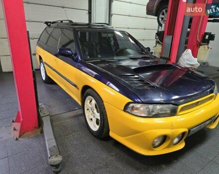 Жовтий Субару Легасі, об'ємом двигуна 2.46 л та пробігом 137 тис. км за 3300 $, фото 2 на Automoto.ua