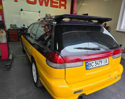 Жовтий Субару Легасі, об'ємом двигуна 2.5 л та пробігом 137 тис. км за 3300 $, фото 4 на Automoto.ua