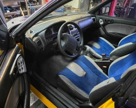 Жовтий Субару Легасі, об'ємом двигуна 2.5 л та пробігом 137 тис. км за 3300 $, фото 5 на Automoto.ua