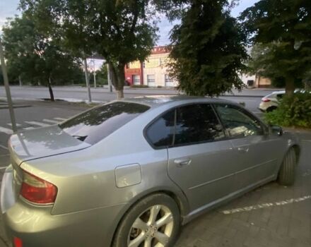 Сірий Субару Легасі, об'ємом двигуна 2 л та пробігом 160 тис. км за 5215 $, фото 2 на Automoto.ua