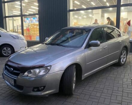 Сірий Субару Легасі, об'ємом двигуна 2 л та пробігом 160 тис. км за 5215 $, фото 3 на Automoto.ua