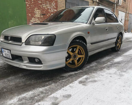 Сірий Субару Легасі, об'ємом двигуна 1.99 л та пробігом 299 тис. км за 3850 $, фото 1 на Automoto.ua