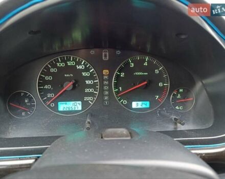 Серый Субару Легаси, объемом двигателя 1.99 л и пробегом 227 тыс. км за 4100 $, фото 3 на Automoto.ua