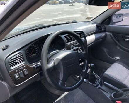 Сірий Субару Легасі, об'ємом двигуна 1.99 л та пробігом 251 тис. км за 2400 $, фото 25 на Automoto.ua