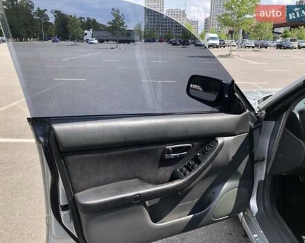 Сірий Субару Легасі, об'ємом двигуна 1.99 л та пробігом 251 тис. км за 2400 $, фото 35 на Automoto.ua