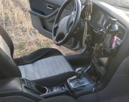 Сірий Субару Легасі, об'ємом двигуна 2 л та пробігом 300 тис. км за 3000 $, фото 5 на Automoto.ua
