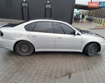 Сірий Субару Легасі, об'ємом двигуна 1.99 л та пробігом 340 тис. км за 4800 $, фото 5 на Automoto.ua