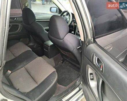 Сірий Субару Легасі, об'ємом двигуна 1.99 л та пробігом 340 тис. км за 4800 $, фото 17 на Automoto.ua
