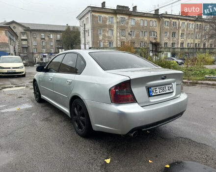 Серый Субару Легаси, объемом двигателя 2 л и пробегом 270 тыс. км за 4500 $, фото 4 на Automoto.ua
