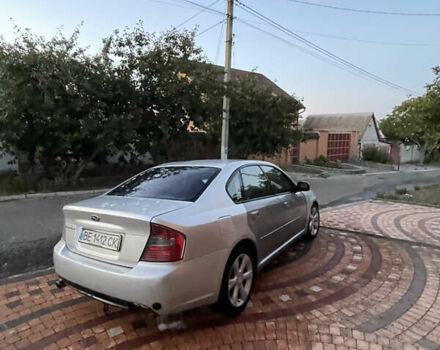 Сірий Субару Легасі, об'ємом двигуна 2 л та пробігом 233 тис. км за 4200 $, фото 5 на Automoto.ua
