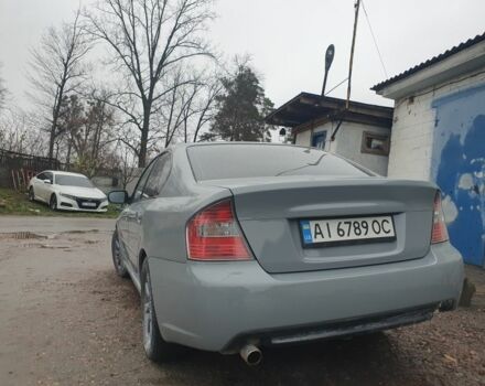 Сірий Субару Легасі, об'ємом двигуна 2 л та пробігом 135 тис. км за 4900 $, фото 2 на Automoto.ua