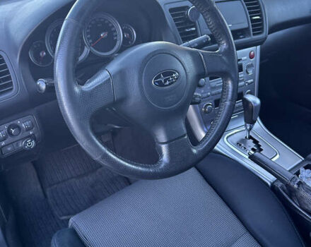 Серый Субару Легаси, объемом двигателя 1.99 л и пробегом 317 тыс. км за 4700 $, фото 8 на Automoto.ua