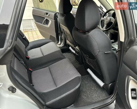 Сірий Субару Легасі, об'ємом двигуна 1.99 л та пробігом 230 тис. км за 4999 $, фото 46 на Automoto.ua