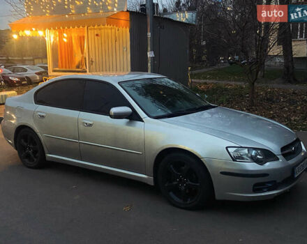 Серый Субару Легаси, объемом двигателя 2 л и пробегом 321 тыс. км за 5200 $, фото 2 на Automoto.ua