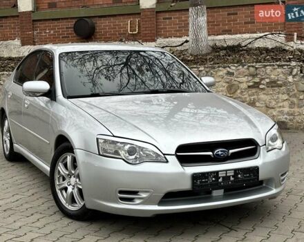 Серый Субару Легаси, объемом двигателя 0 л и пробегом 241 тыс. км за 4999 $, фото 3 на Automoto.ua