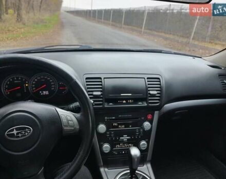 Серый Субару Легаси, объемом двигателя 2 л и пробегом 212 тыс. км за 6000 $, фото 6 на Automoto.ua