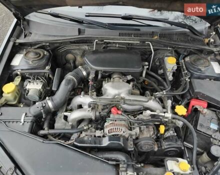 Серый Субару Легаси, объемом двигателя 2 л и пробегом 212 тыс. км за 6000 $, фото 4 на Automoto.ua