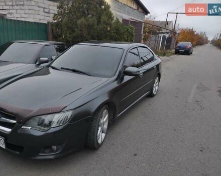 Серый Субару Легаси, объемом двигателя 2 л и пробегом 212 тыс. км за 6000 $, фото 1 на Automoto.ua