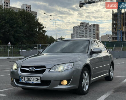 Сірий Субару Легасі, об'ємом двигуна 2 л та пробігом 192 тис. км за 6000 $, фото 4 на Automoto.ua