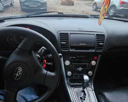 Серый Субару Легаси, объемом двигателя 2 л и пробегом 337 тыс. км за 3300 $, фото 4 на Automoto.ua