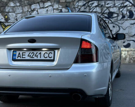 Серый Субару Легаси, объемом двигателя 2 л и пробегом 250 тыс. км за 6999 $, фото 7 на Automoto.ua