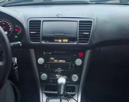 Серый Субару Легаси, объемом двигателя 2 л и пробегом 337 тыс. км за 3300 $, фото 5 на Automoto.ua