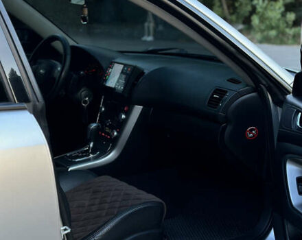 Серый Субару Легаси, объемом двигателя 2 л и пробегом 250 тыс. км за 6999 $, фото 11 на Automoto.ua