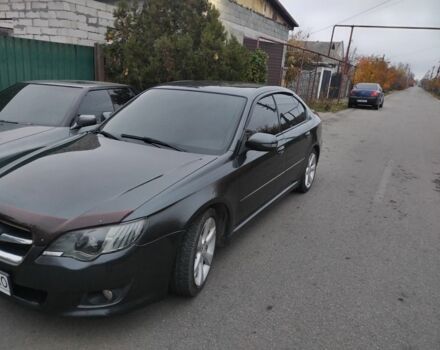 Серый Субару Легаси, объемом двигателя 2 л и пробегом 212 тыс. км за 6000 $, фото 2 на Automoto.ua