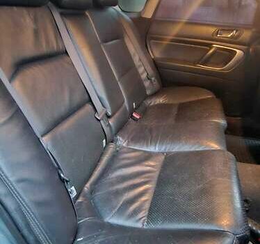 Серый Субару Легаси, объемом двигателя 2 л и пробегом 337 тыс. км за 3300 $, фото 7 на Automoto.ua