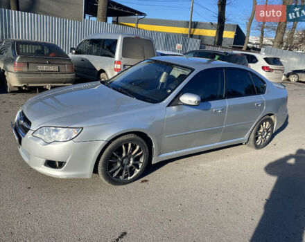 Серый Субару Легаси, объемом двигателя 1.99 л и пробегом 242 тыс. км за 5350 $, фото 7 на Automoto.ua