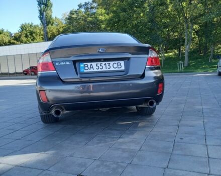 Серый Субару Легаси, объемом двигателя 0 л и пробегом 195 тыс. км за 5200 $, фото 4 на Automoto.ua