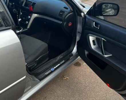 Субару Легасі 2007 у Борисполе на Automoto.ua Сірий Субару Легасі, об'ємом двигуна 2 л та пробігом 280 тис. км за 6000 $, фото 9 на Automoto.ua