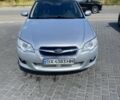 Сірий Субару Легасі, об'ємом двигуна 2 л та пробігом 252 тис. км за 5521 $, фото 1 на Automoto.ua