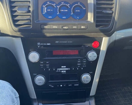 Серый Субару Легаси, объемом двигателя 1.99 л и пробегом 242 тыс. км за 5350 $, фото 8 на Automoto.ua