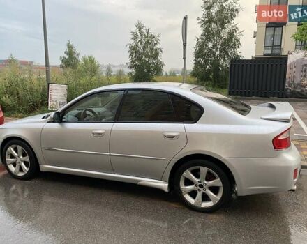 Сірий Субару Легасі, об'ємом двигуна 1.99 л та пробігом 256 тис. км за 6900 $, фото 4 на Automoto.ua