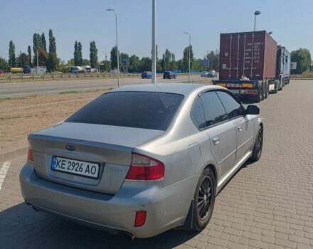 Сірий Субару Легасі, об'ємом двигуна 2 л та пробігом 304 тис. км за 5500 $, фото 4 на Automoto.ua
