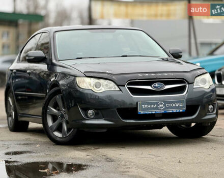 Сірий Субару Легасі, об'ємом двигуна 2 л та пробігом 274 тис. км за 5900 $, фото 6 на Automoto.ua