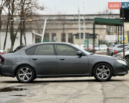 Сірий Субару Легасі, об'ємом двигуна 2 л та пробігом 274 тис. км за 5900 $, фото 5 на Automoto.ua